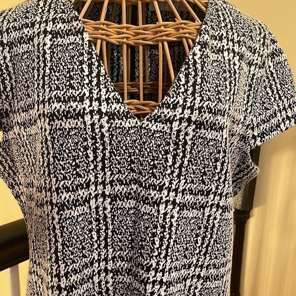 Michael Kors black and white dress like new - Picture 2 of 9